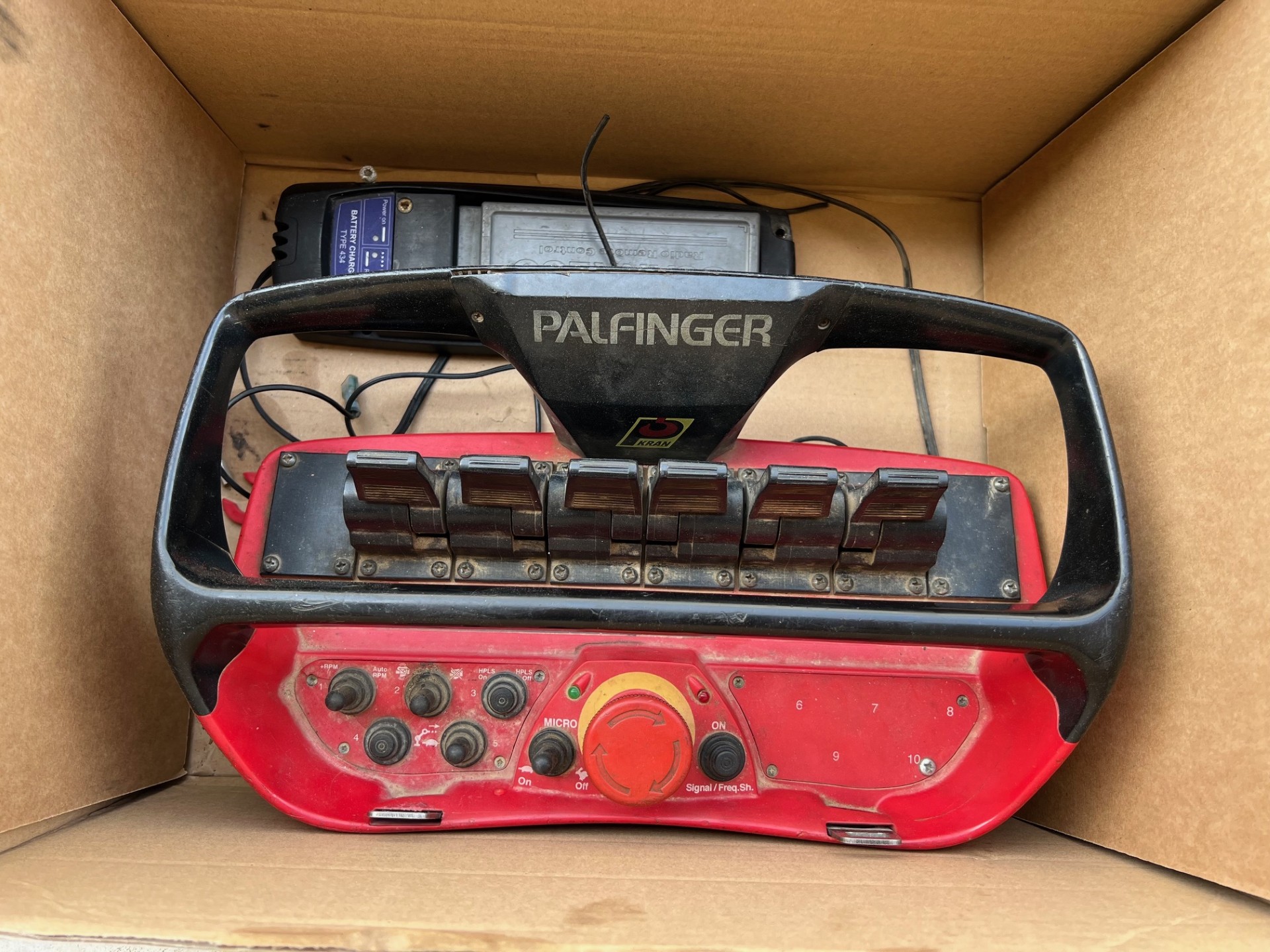 Palfinger PK 12000