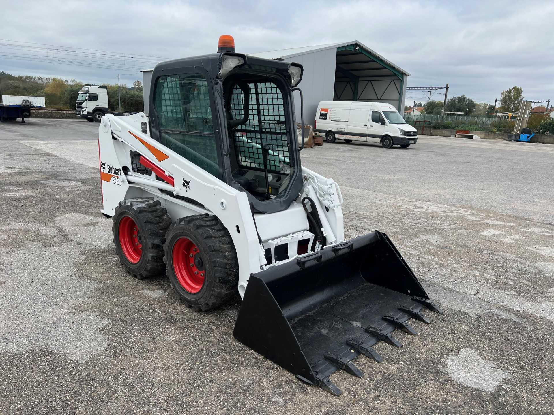 BOBCAT S 450