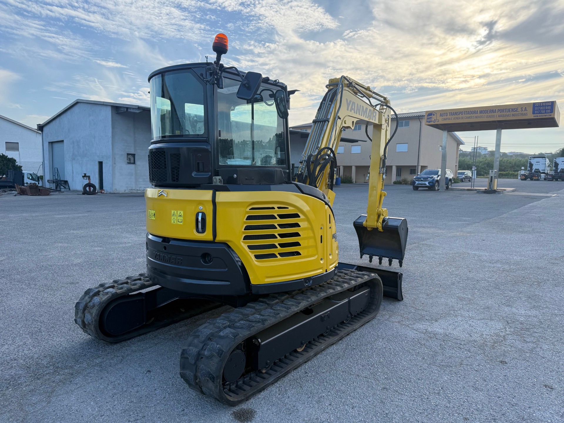 YANMAR ViO50