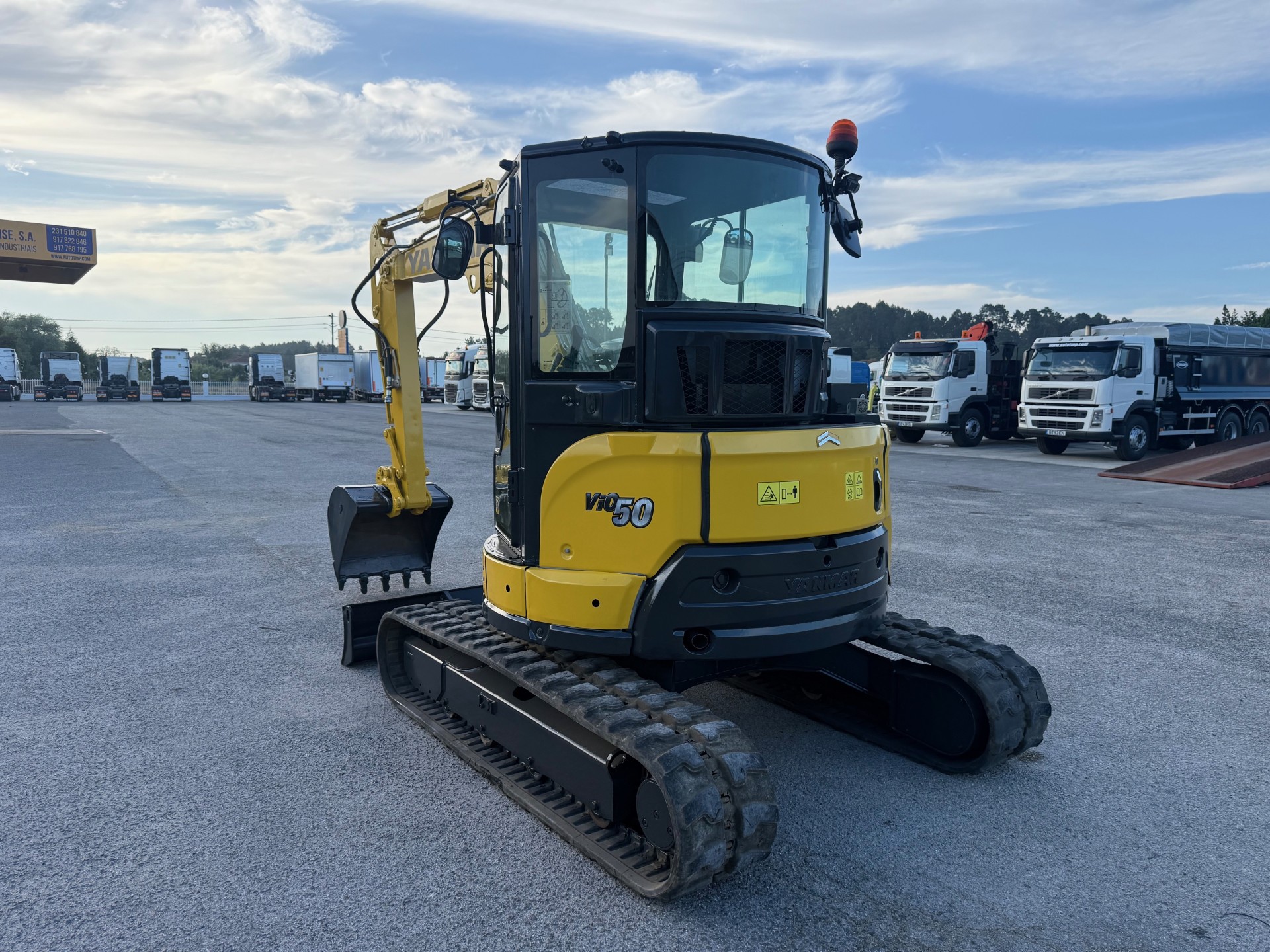YANMAR ViO50
