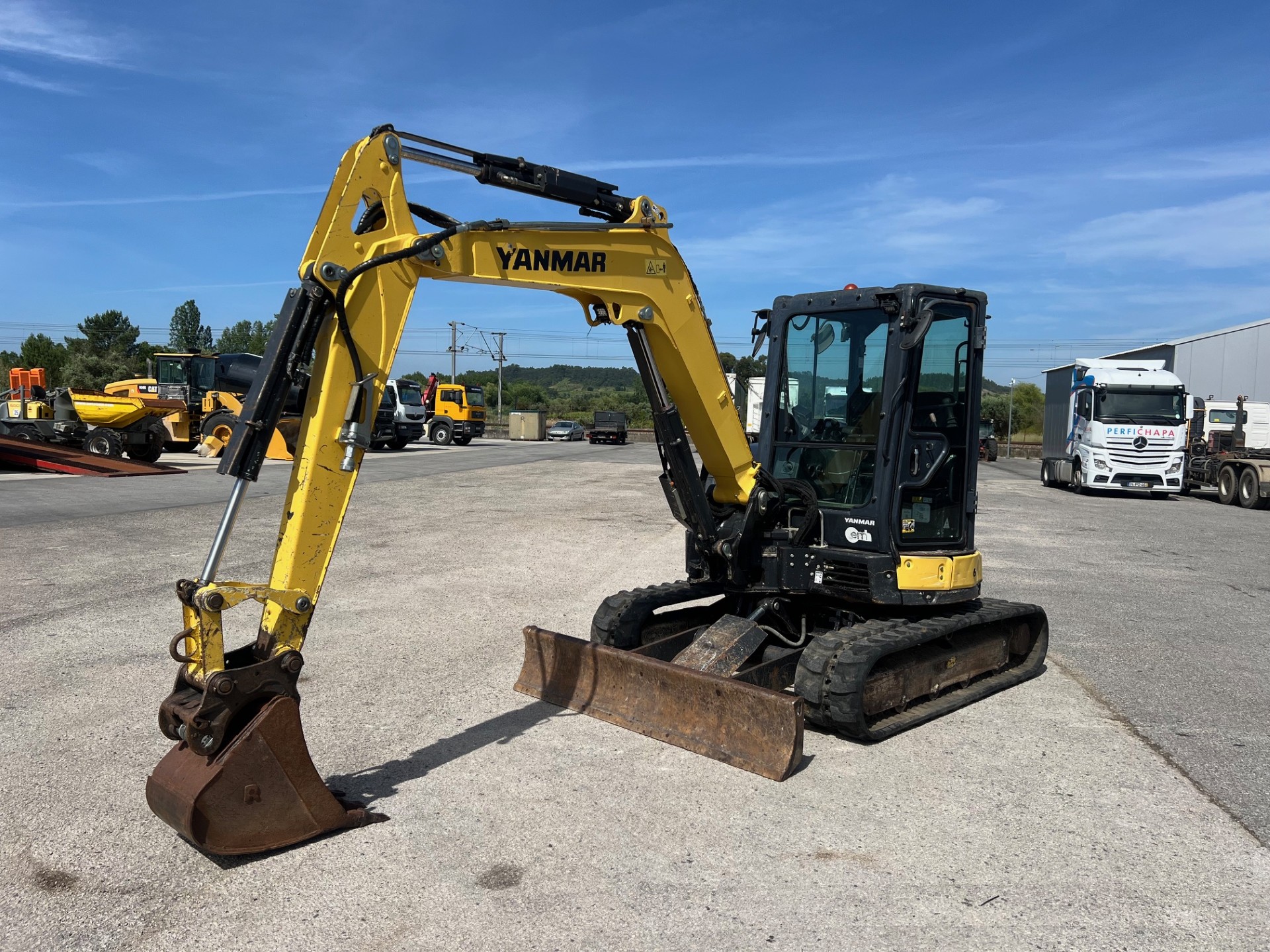 YANMAR ViO50