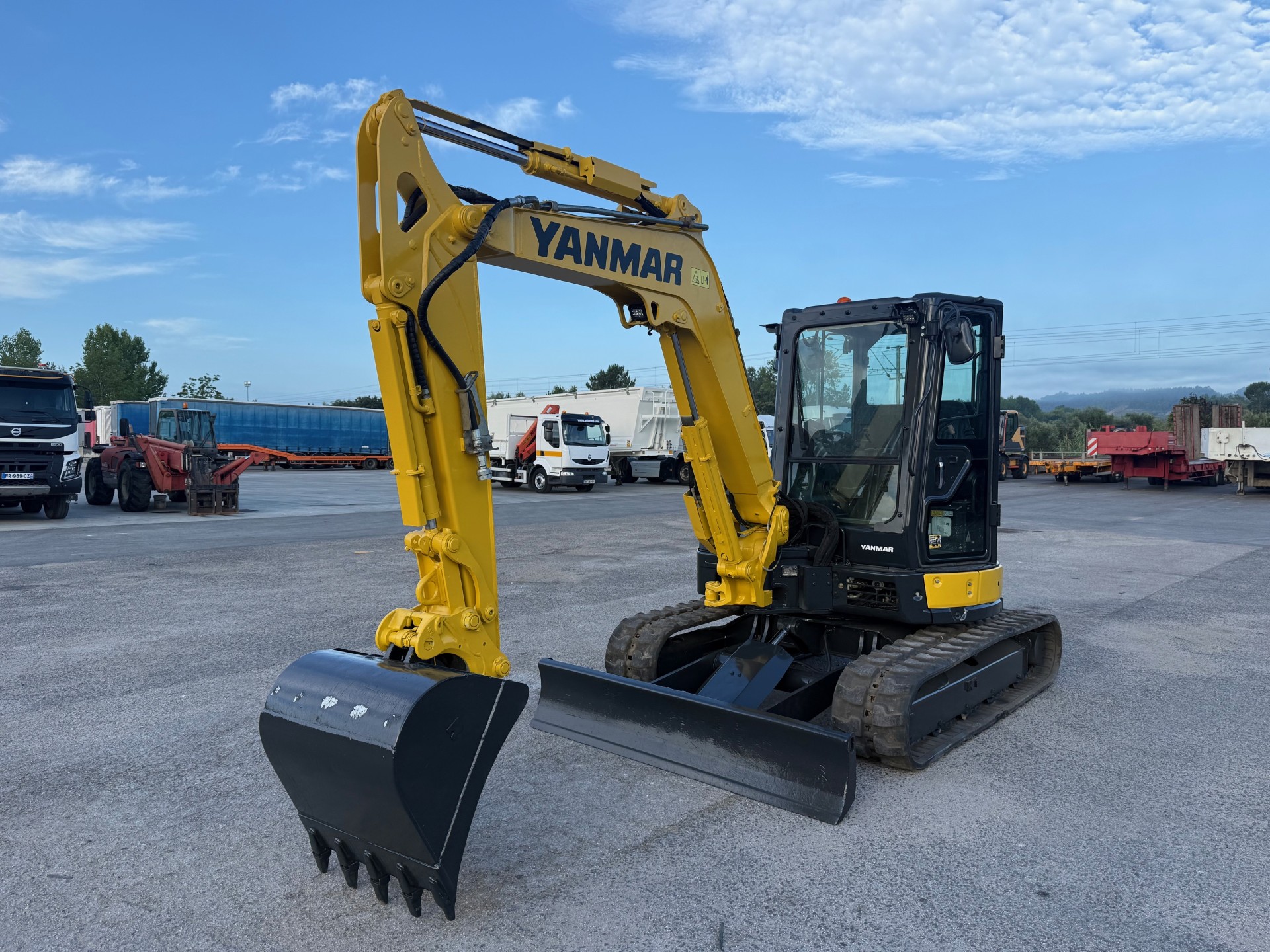 YANMAR ViO50