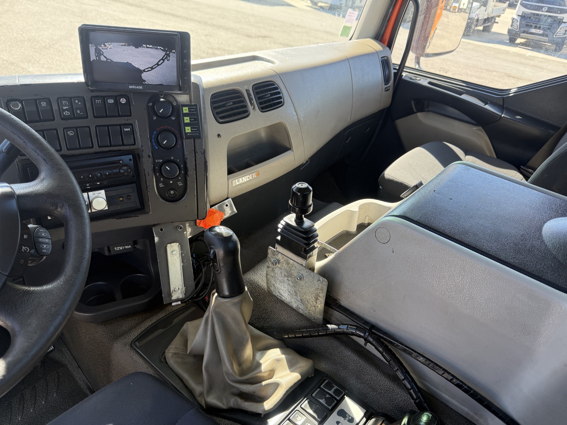 Renault Premium Lander 370 DXI