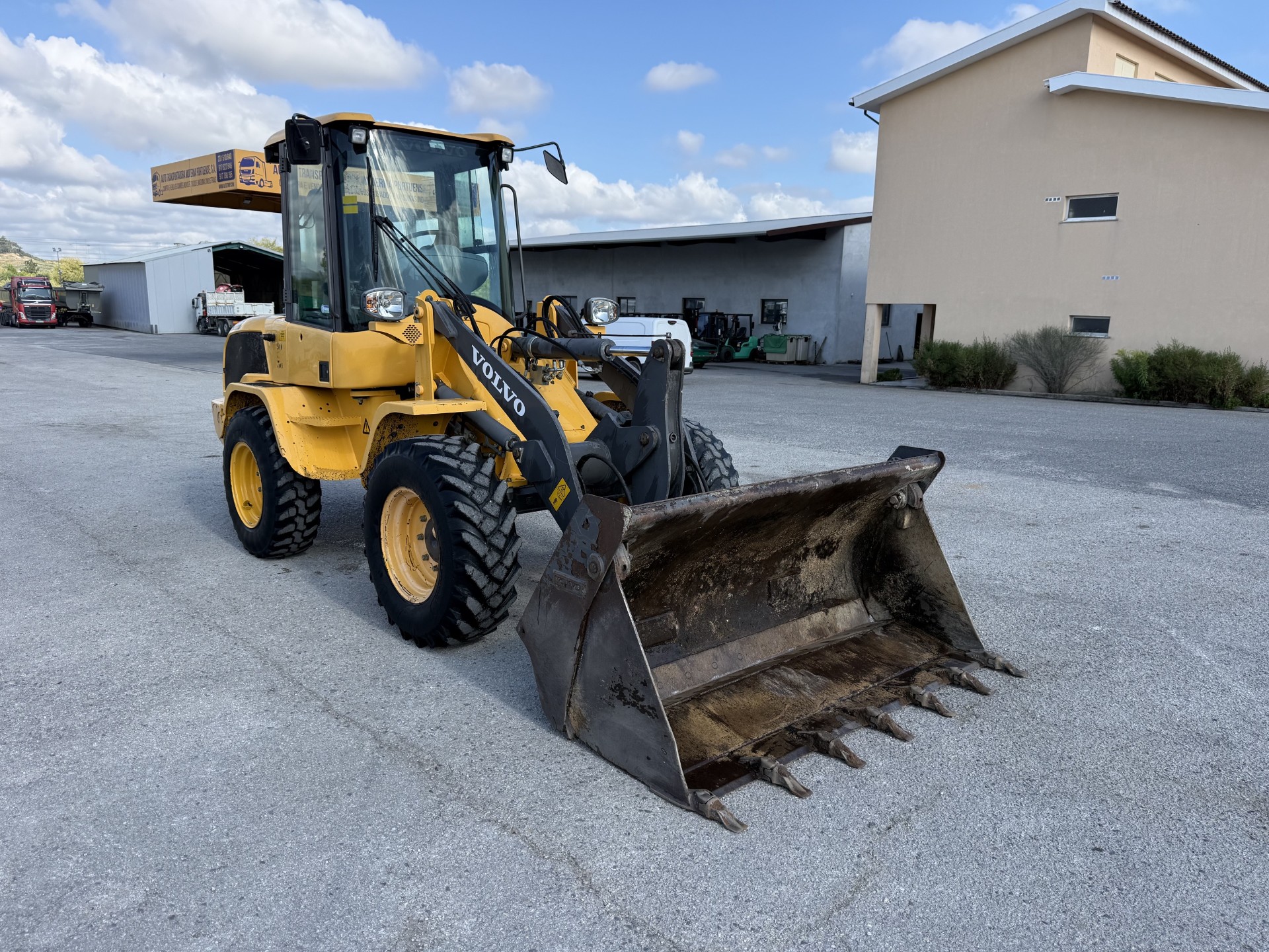 Volvo L30