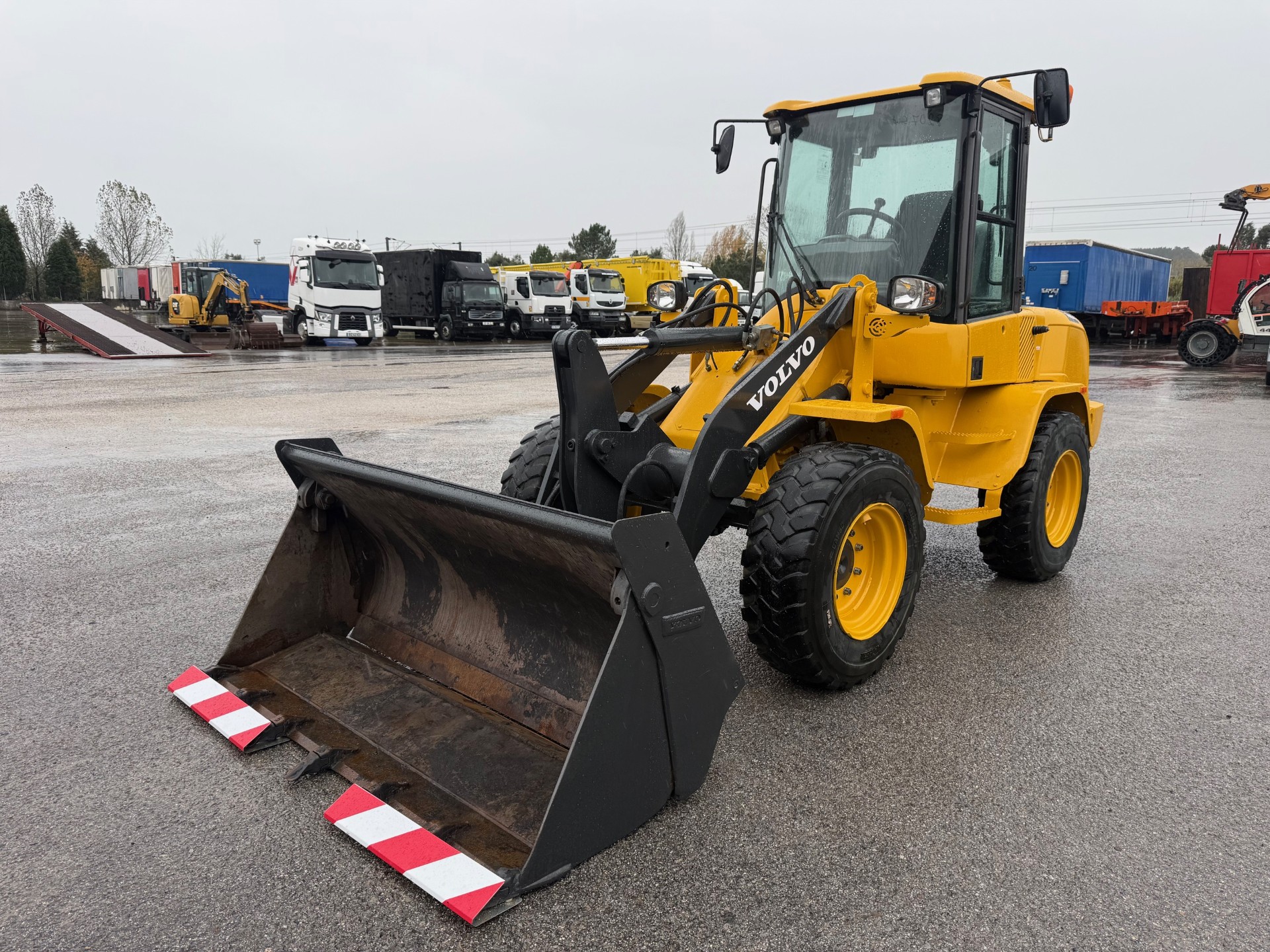 Volvo L 30 G