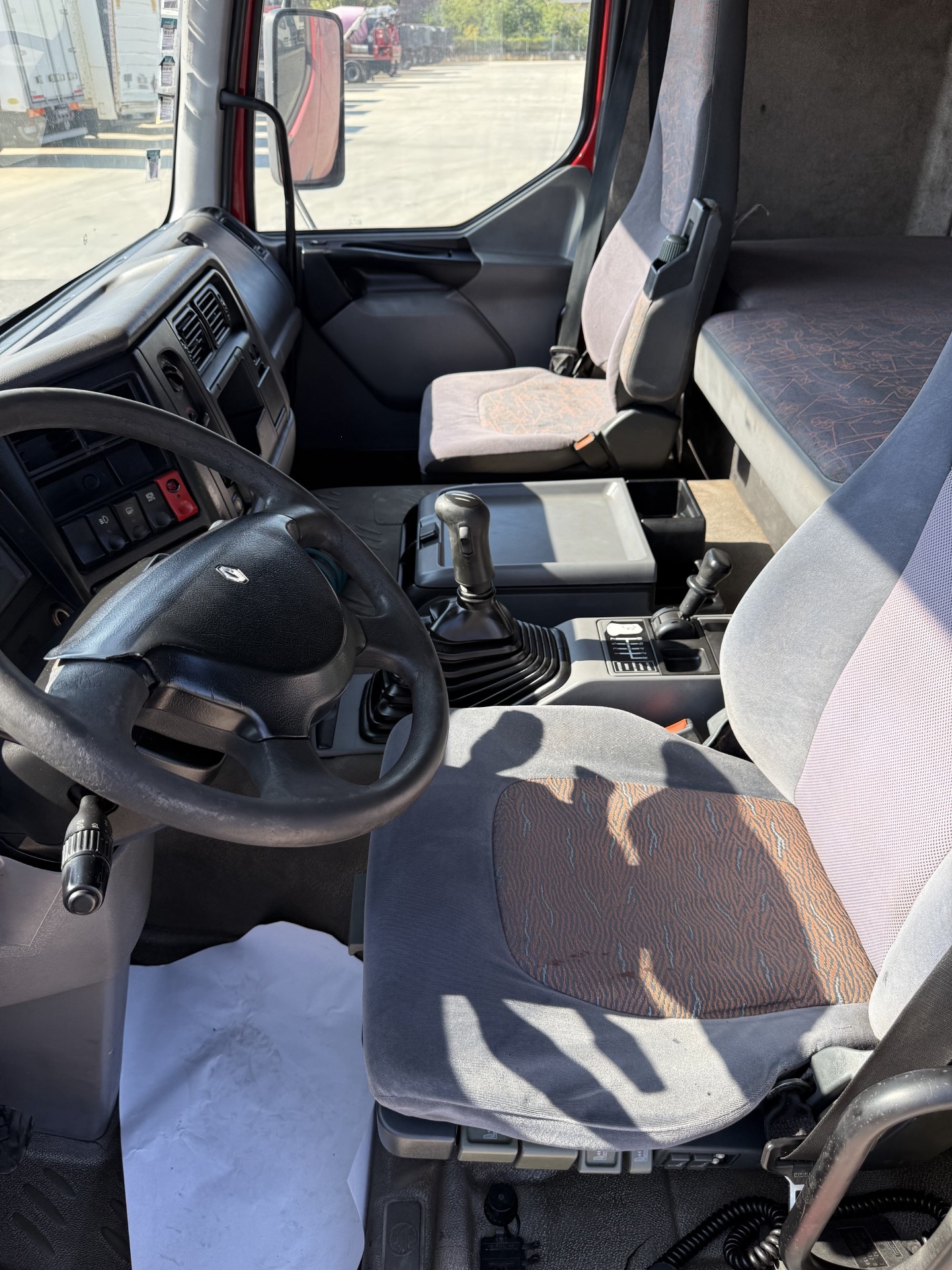Renault Premium 420 DCI