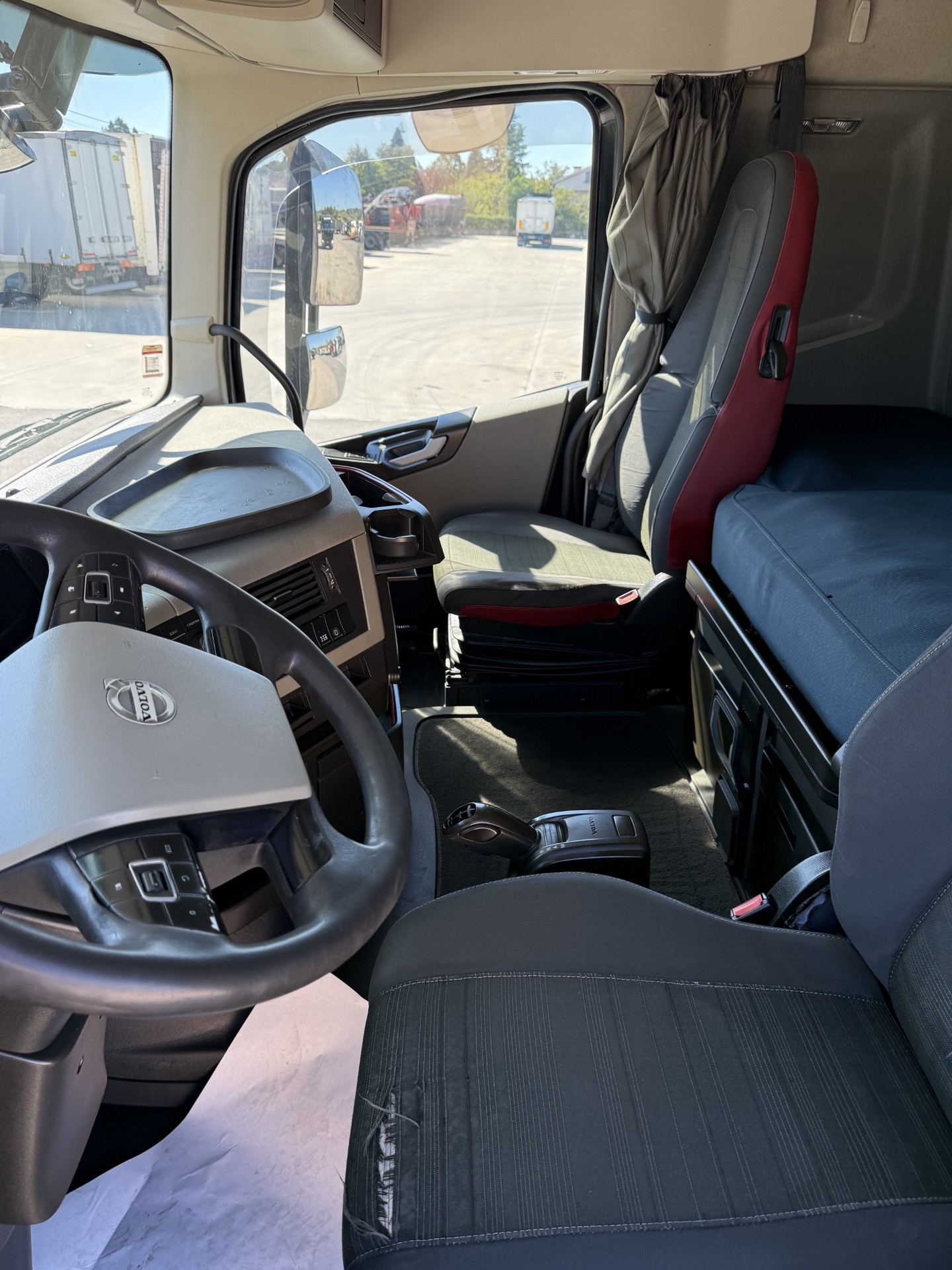 Volvo FH13 460