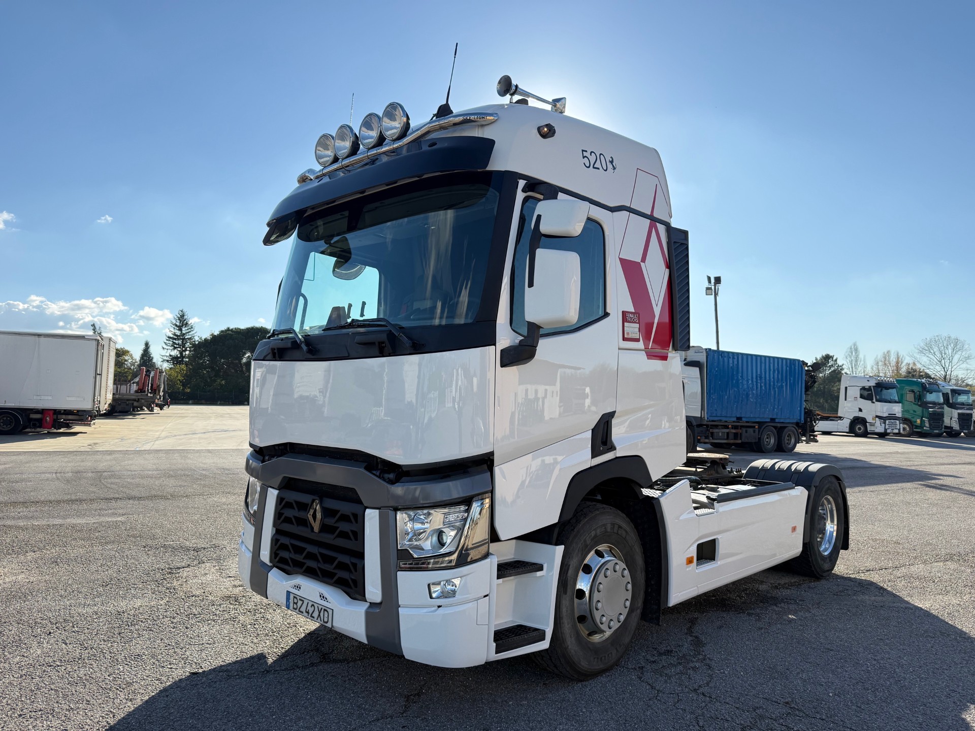 Renault Gamme T 520