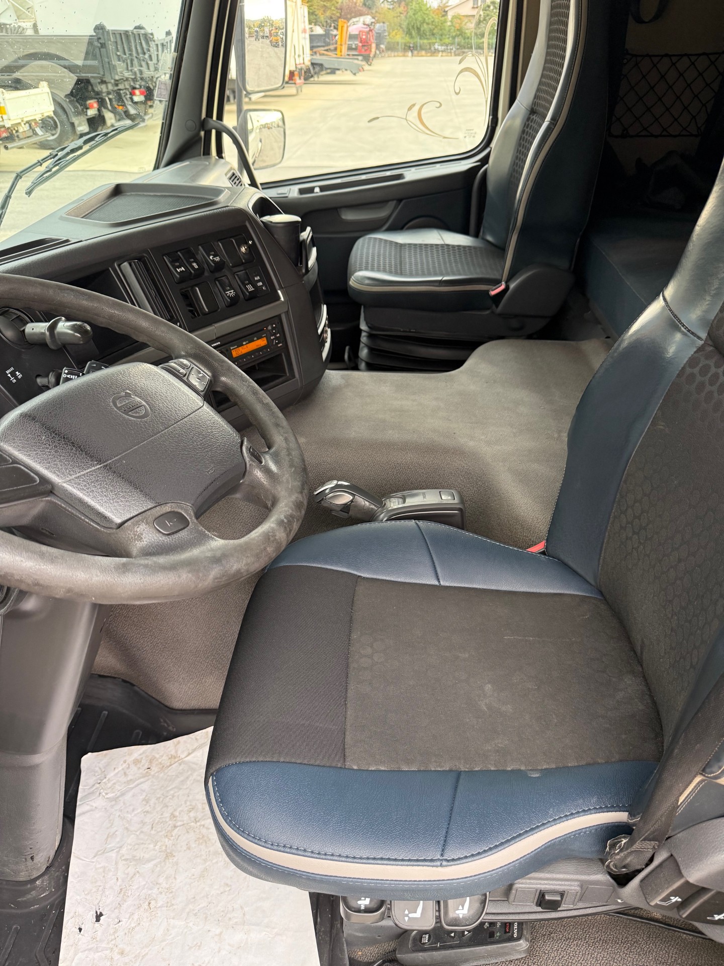 VOLVO FMX 500