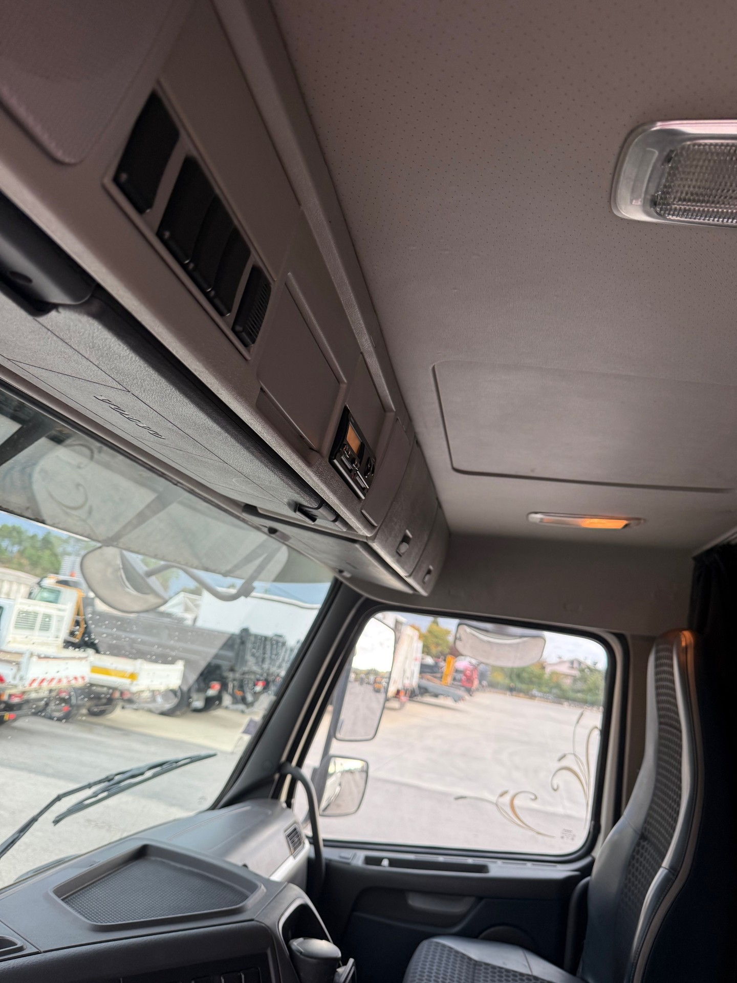 VOLVO FMX 500