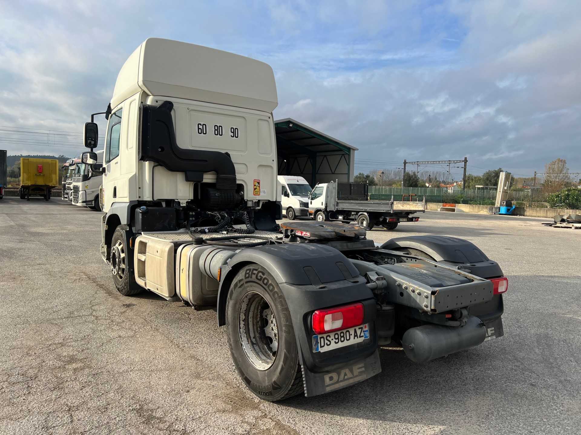 DAF CF 440