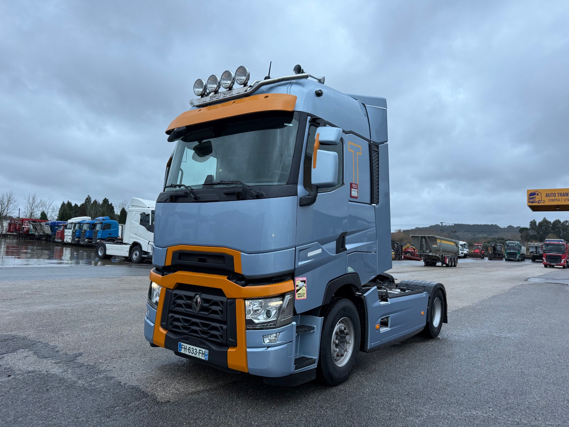 Renault Gamme T 520