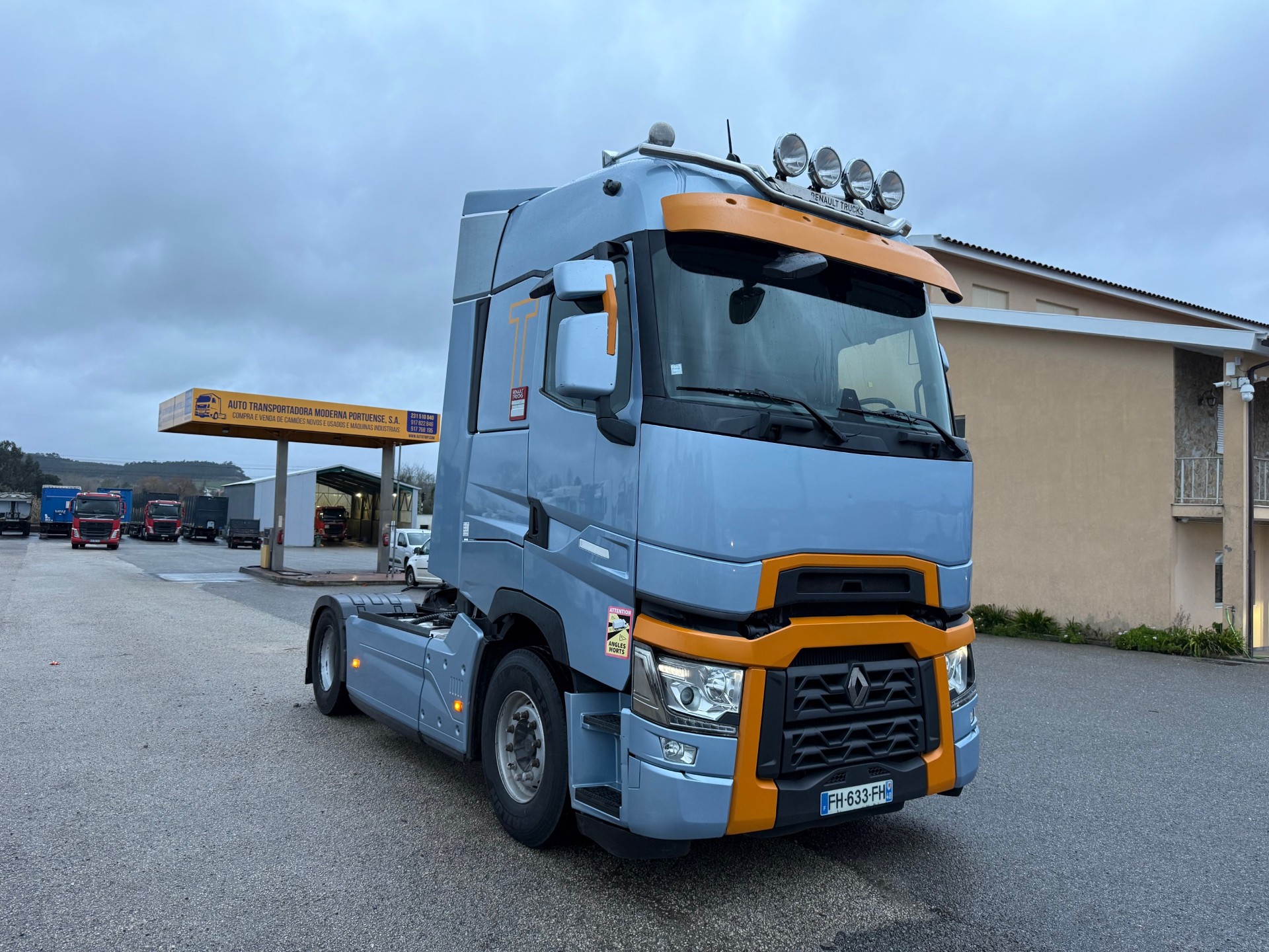 Renault Gamme T 520