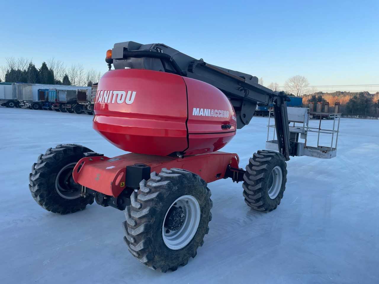 MANITOU	160ATJ